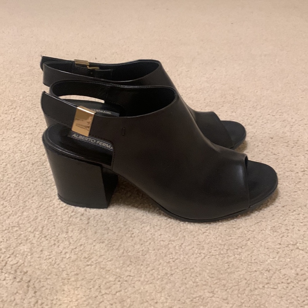 Alberto Fermani Black Heels